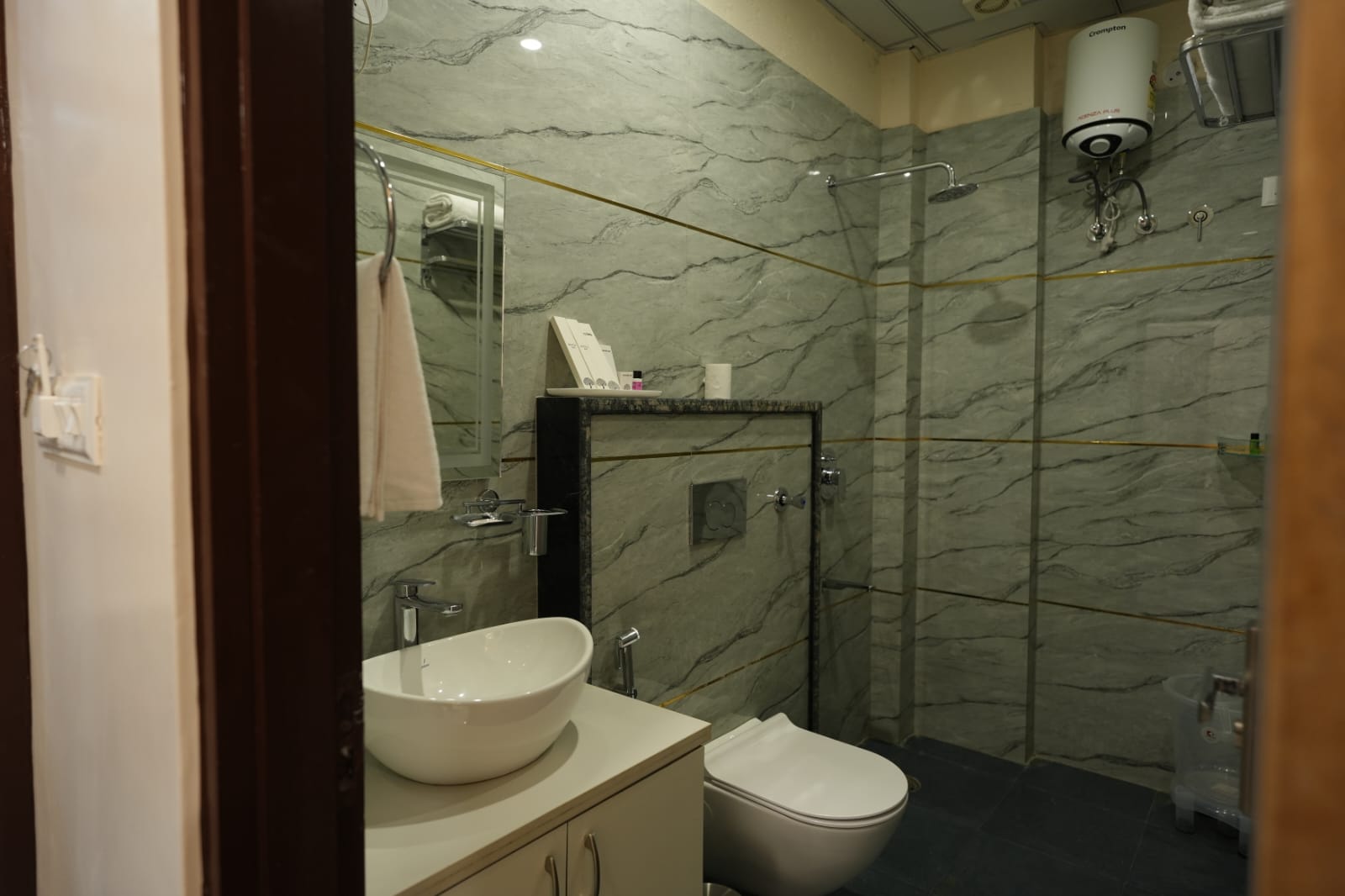 Modern Bathroom